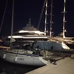 Bed And Boat Holiday