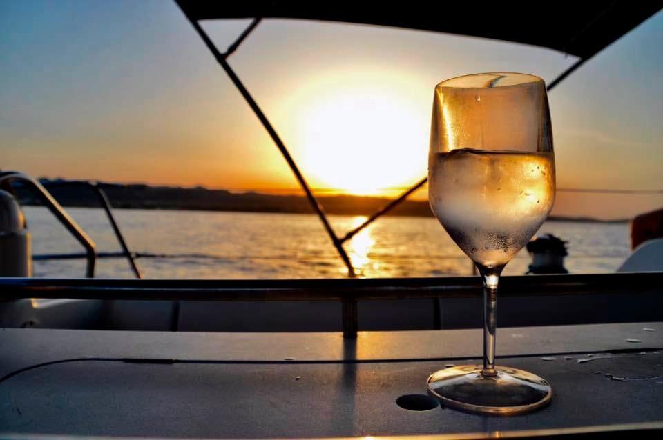 Bed And Boat Holiday Botel