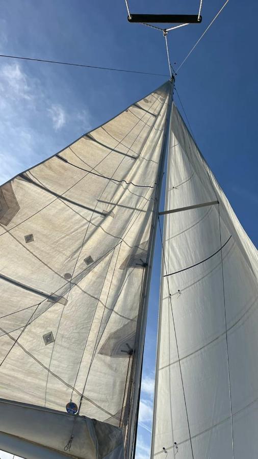 Bed And Boat Holiday Botel La Spezia